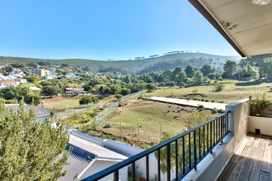 2 Bedroom Property for Sale in Tamboerskloof Western Cape